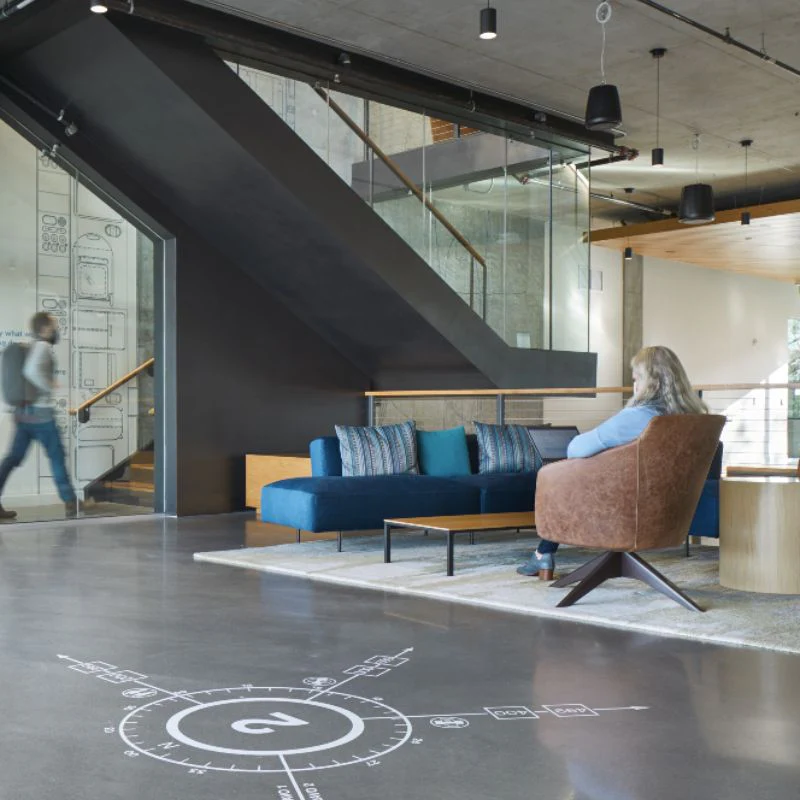 AK Technology collaborative space